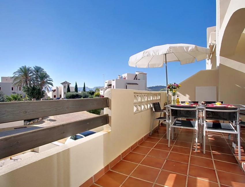 Sale · Apartment / Flat · Casares · Costa del Sol