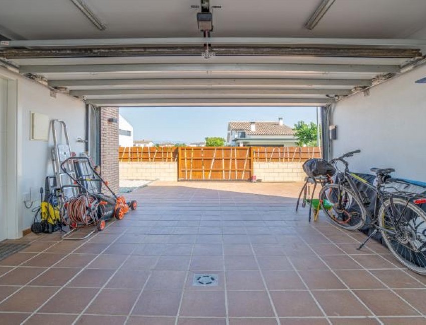 Sale · Villa · Fortià