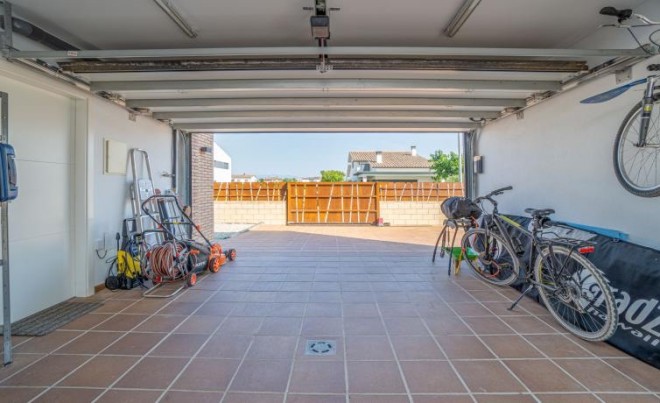 Sale · Villa · Fortià