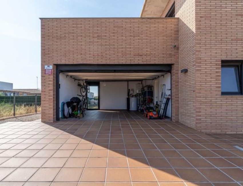 Sale · Villa · Fortià