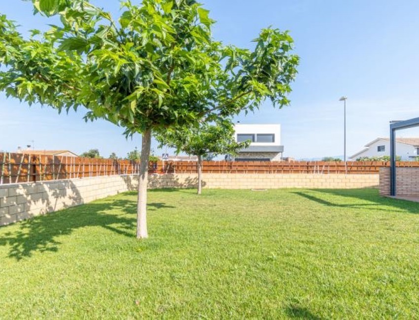 Sale · Villa · Fortià