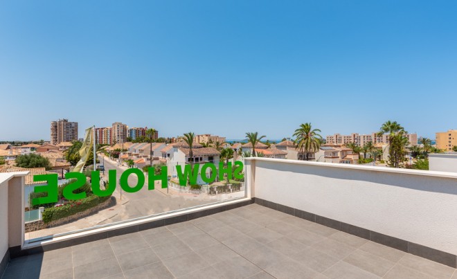 Nueva construcción  · Villa / Chalet · La Manga · Playa Honda