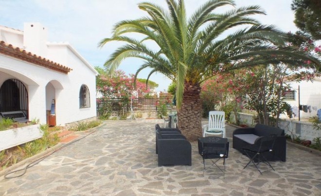 Venta · Villa / Chalet · Santa Margarita