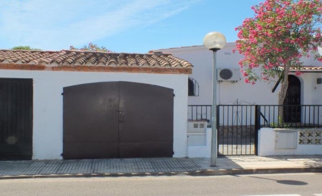 Venta · Villa / Chalet · Santa Margarita