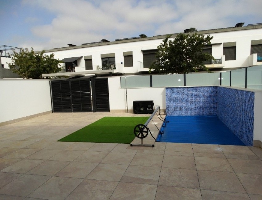 Nueva construcción  · Villa / Chalet · Pilar de la Horadada