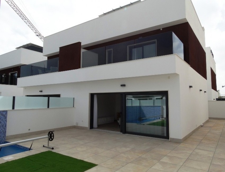 Nueva construcción  · Villa / Chalet · Pilar de la Horadada