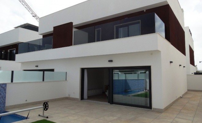 Nueva construcción  · Villa / Chalet · Pilar de la Horadada