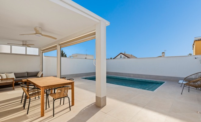 Venta · Villa / Chalet · Torrevieja · El chaparral