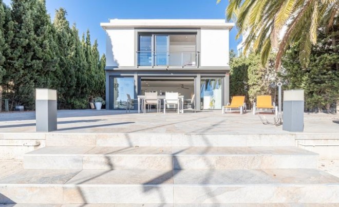 Revente · Villa · Roses