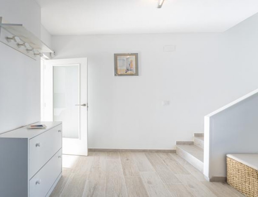 Revente · Villa · Roses