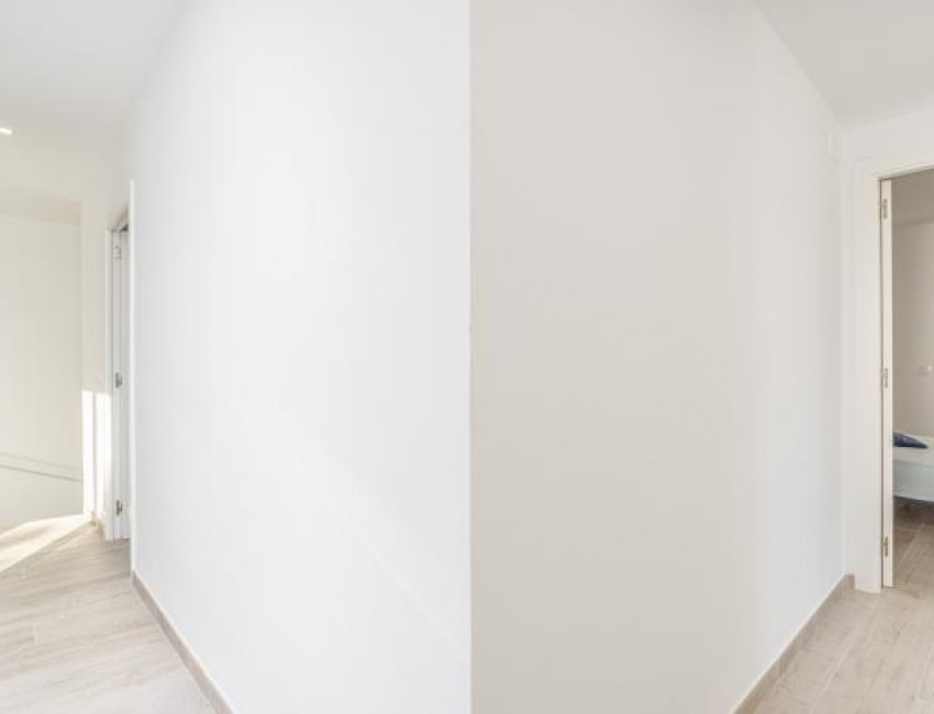 Revente · Villa · Roses