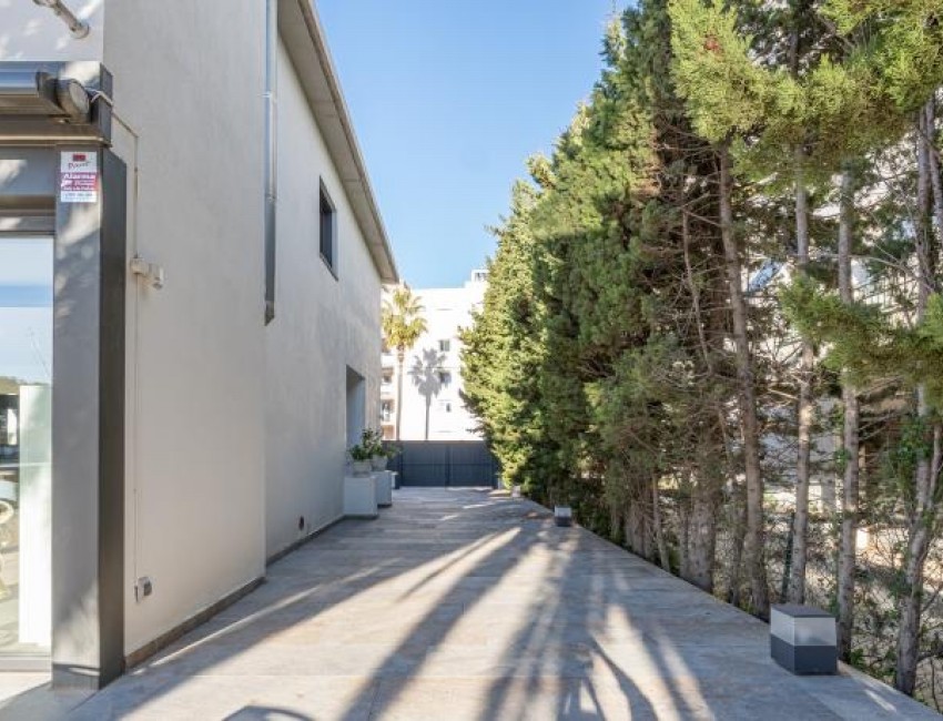 Revente · Villa · Roses