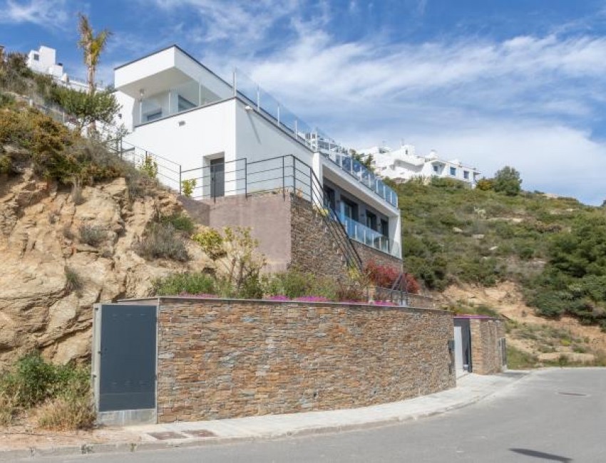 Venta · Villa / Chalet · Canyelles