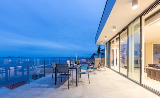 Venta · Villa / Chalet · Canyelles