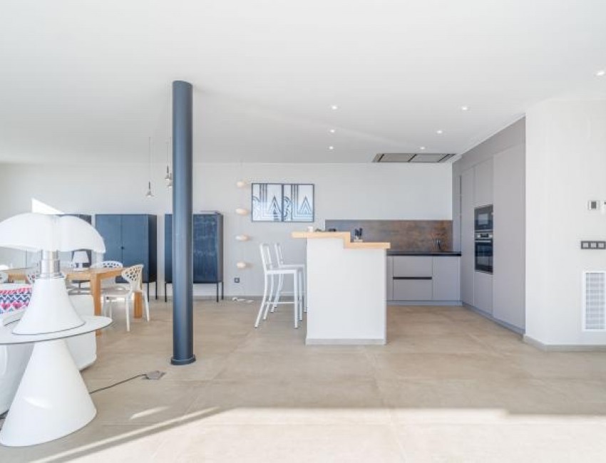 Venta · Villa / Chalet · Canyelles