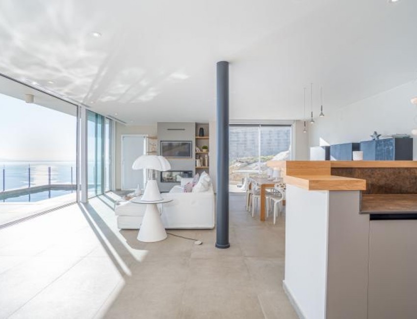 Venta · Villa / Chalet · Canyelles