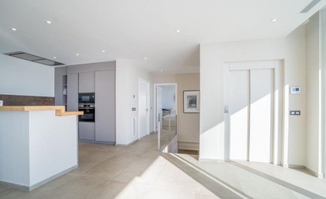 Venta · Villa / Chalet · Canyelles