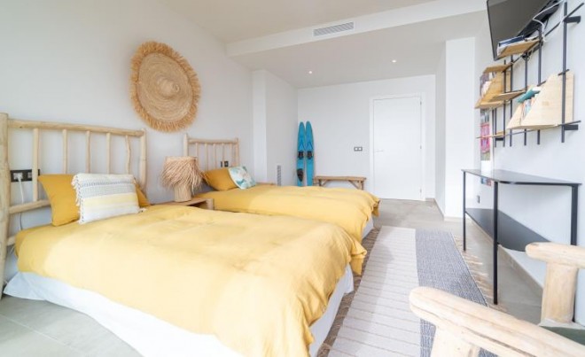 Venta · Villa / Chalet · Canyelles