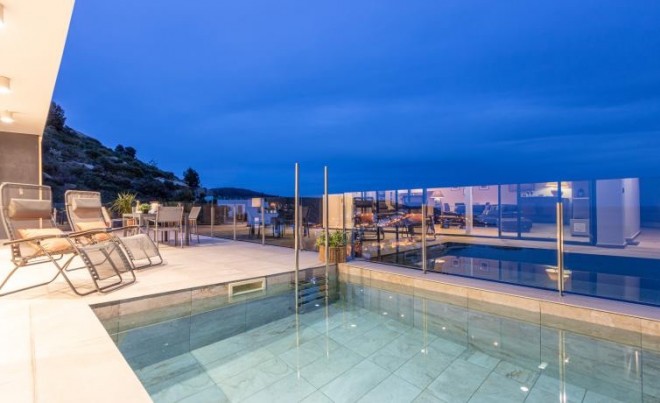 Venta · Villa / Chalet · Canyelles