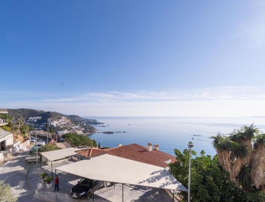 Venta · Villa / Chalet · Canyelles