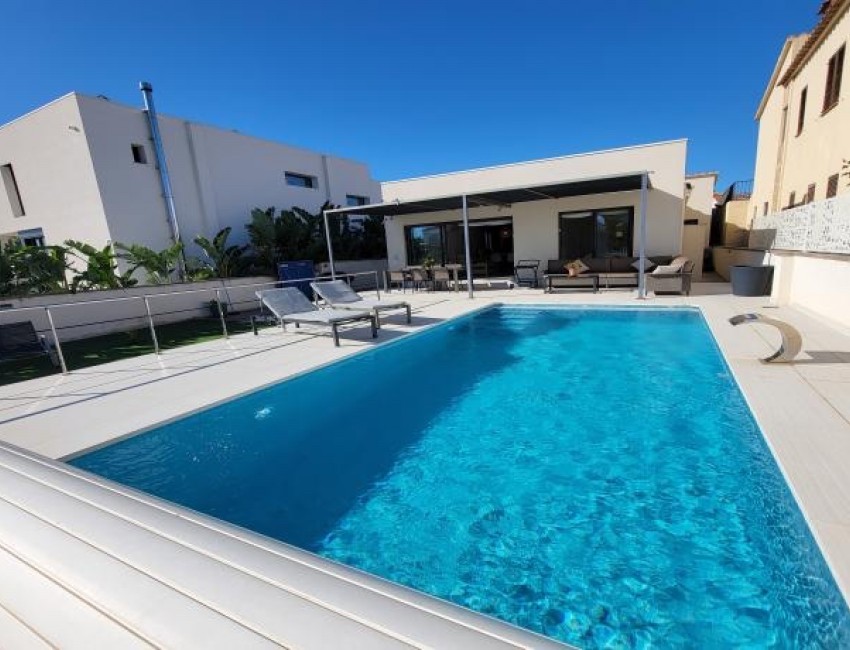 Venta · Villa / Chalet · Empuriabrava