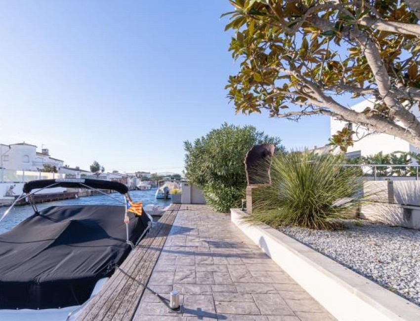 Venta · Villa / Chalet · Empuriabrava