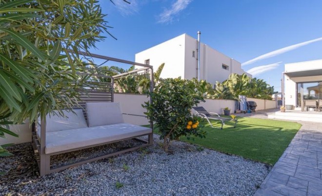 Venta · Villa / Chalet · Empuriabrava