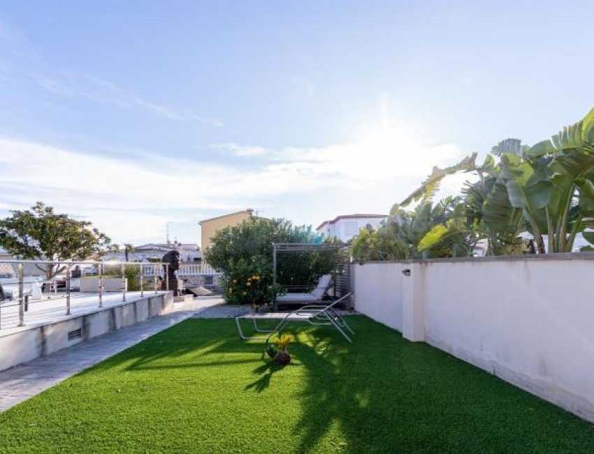 Venta · Villa / Chalet · Empuriabrava