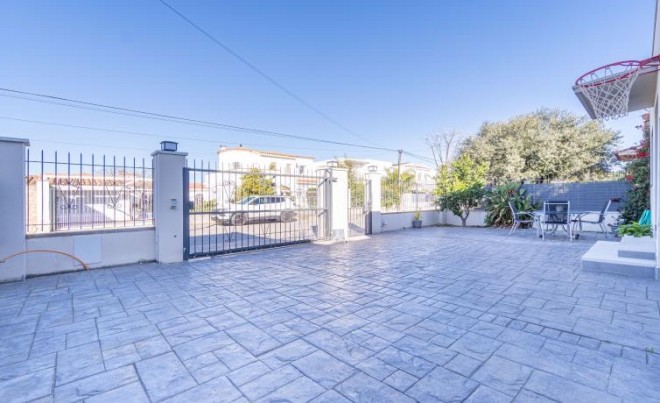 Venta · Villa / Chalet · Empuriabrava