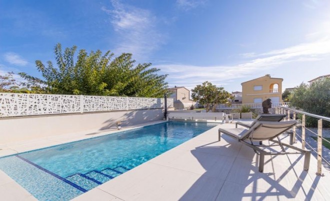 Venta · Villa / Chalet · Empuriabrava
