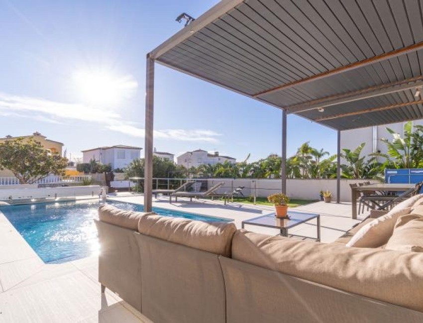 Venta · Villa / Chalet · Empuriabrava