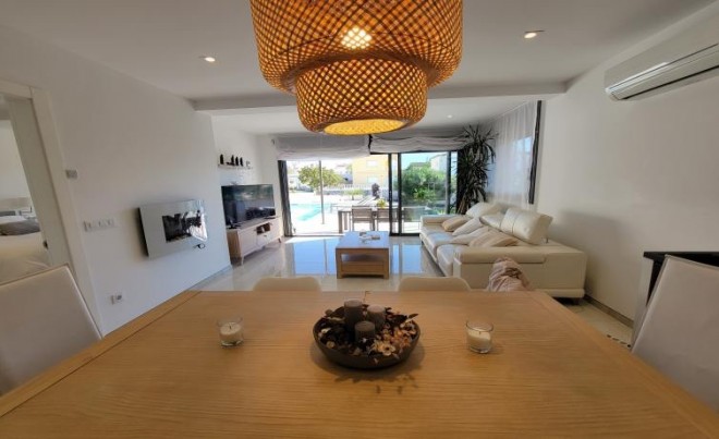 Venta · Villa / Chalet · Empuriabrava