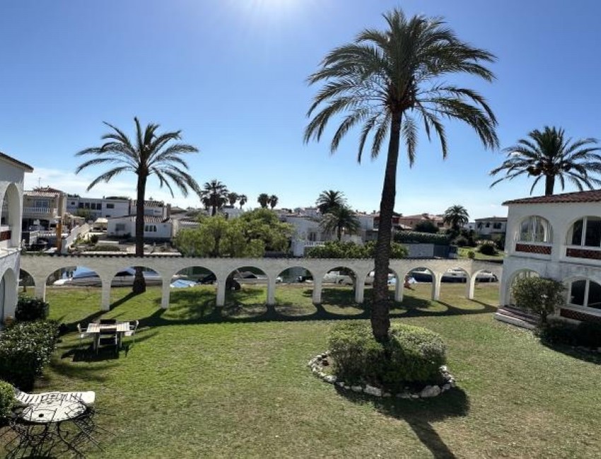 Sale · Apartment / Flat · Empuriabrava