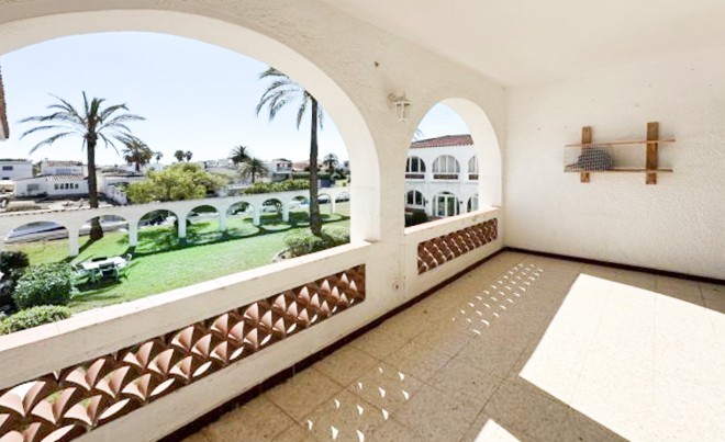 Sale · Apartment / Flat · Empuriabrava