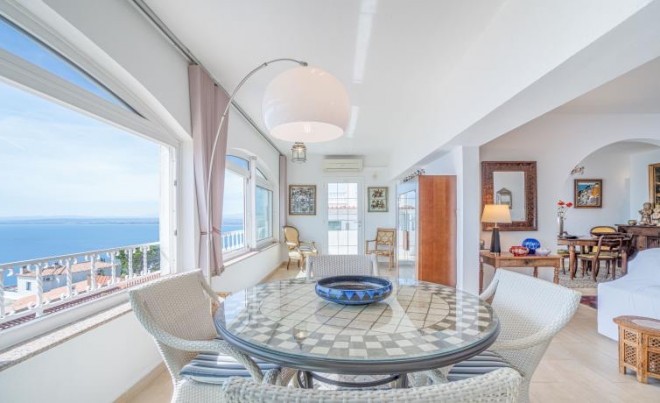 Revente · Villa · Roses