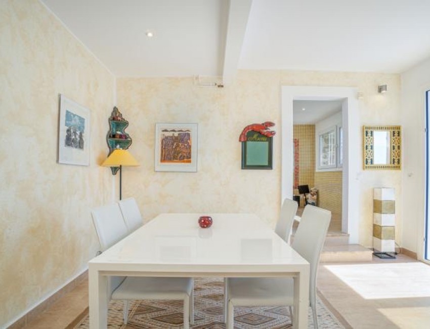 Revente · Villa · Roses