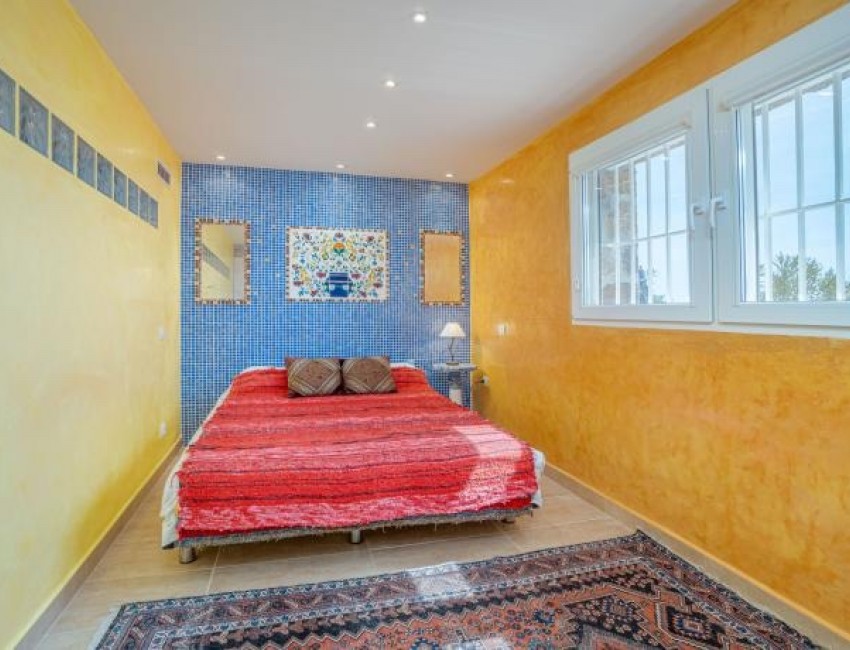 Revente · Villa · Roses