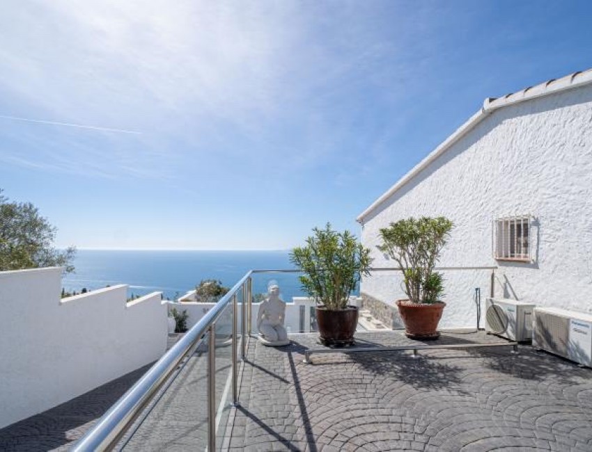 Revente · Villa · Roses