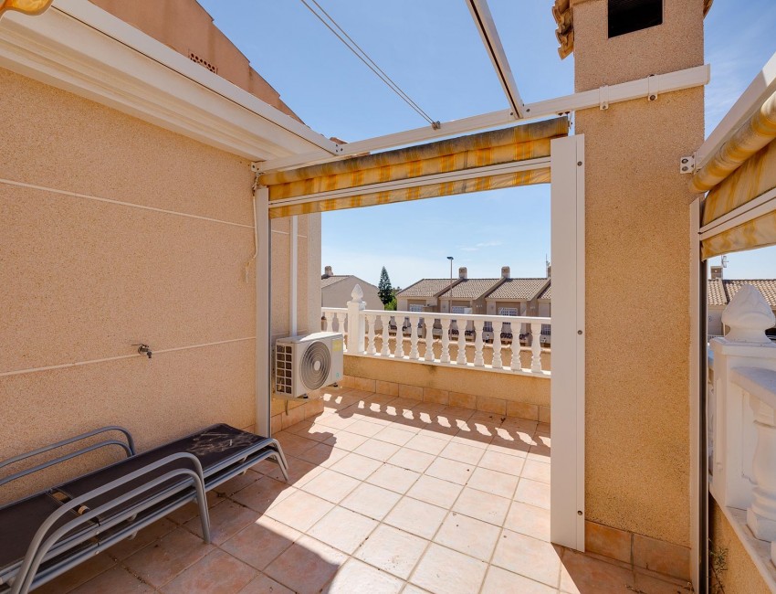 Venta · Villa / Chalet · Torrevieja