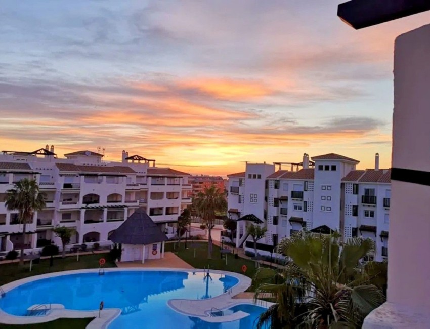 Revente · Appartement · San Luis de Sabinillas · Costa del Sol