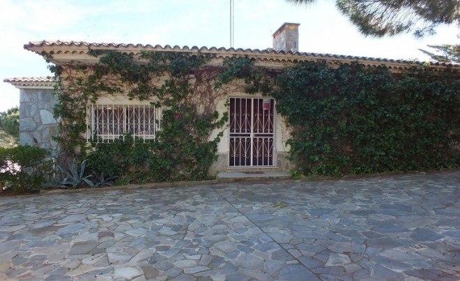 Venta · Villa / Chalet · Roses · Puig Rom