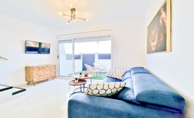 Revente · Villa · Roses