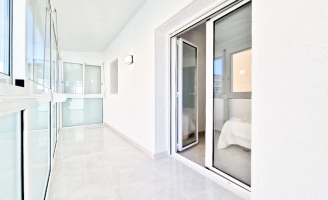 Revente · Villa · Roses