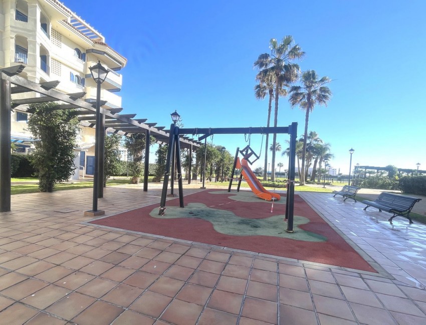 Revente · Appartement · San Luis de Sabinillas · Costa del Sol