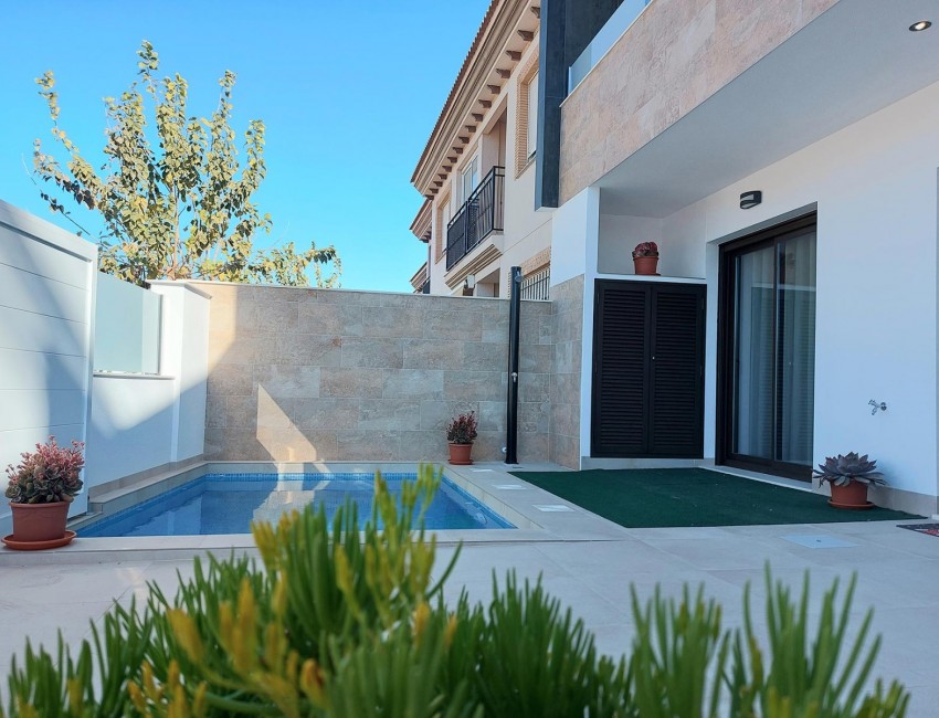 Nueva construcción  · Villa / Chalet · San Pedro del Pinatar