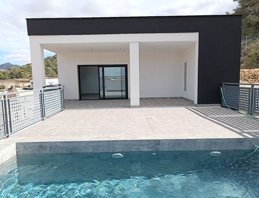 Nueva construcción  · Villa / Chalet · Canada De La Lena