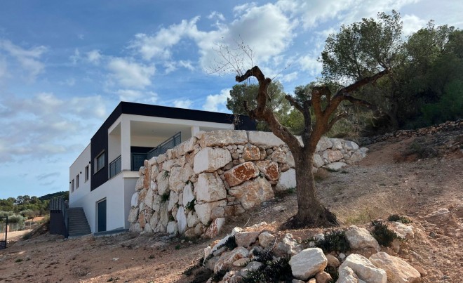 Nueva construcción  · Villa / Chalet · Canada De La Lena