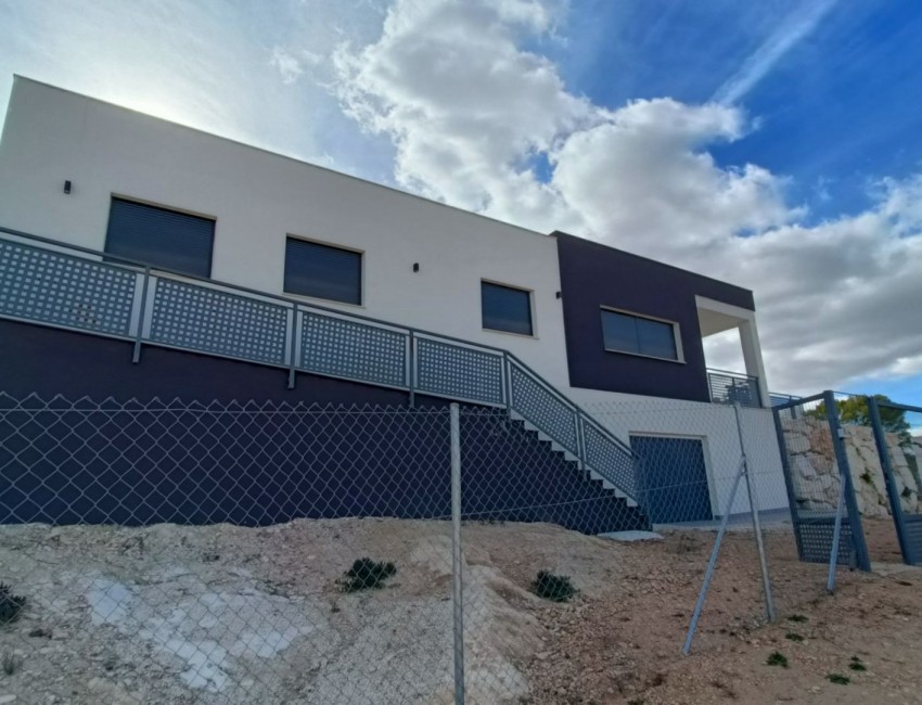 Nueva construcción  · Villa / Chalet · Canada De La Lena