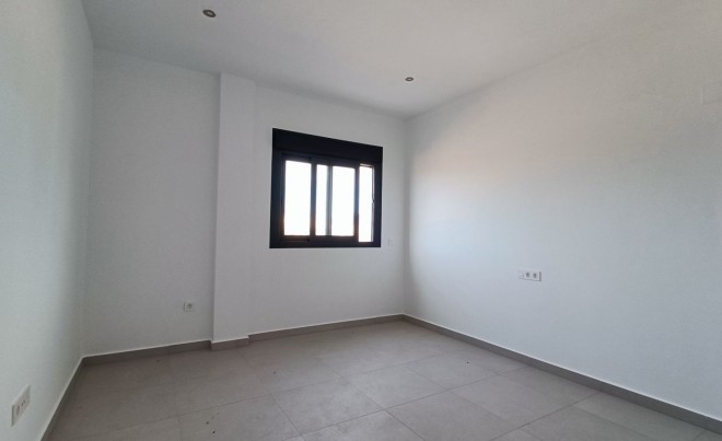 Nueva construcción  · Villa / Chalet · Canada De La Lena