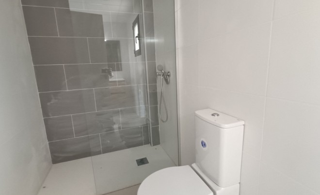 Nueva construcción  · Villa / Chalet · Canada De La Lena